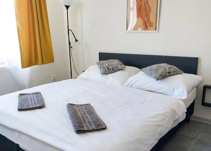 For 3 Number1 7 Séjour chez l'habitant *