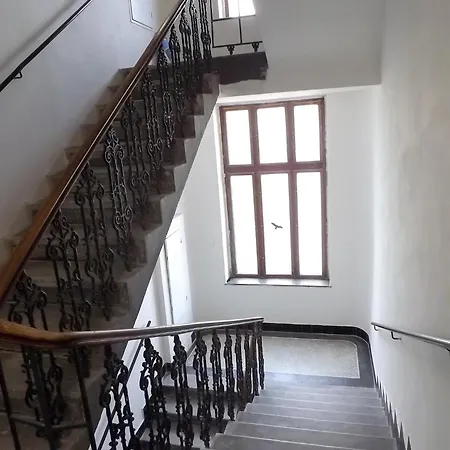 Privat bolig In The Heights R1